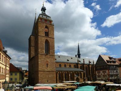Bild vergrern: Stiftskirche in Neustadt an der Weinstrae